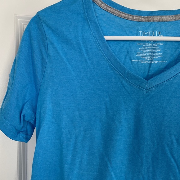 Blue V-neck Shirt - Picture 3 of 4